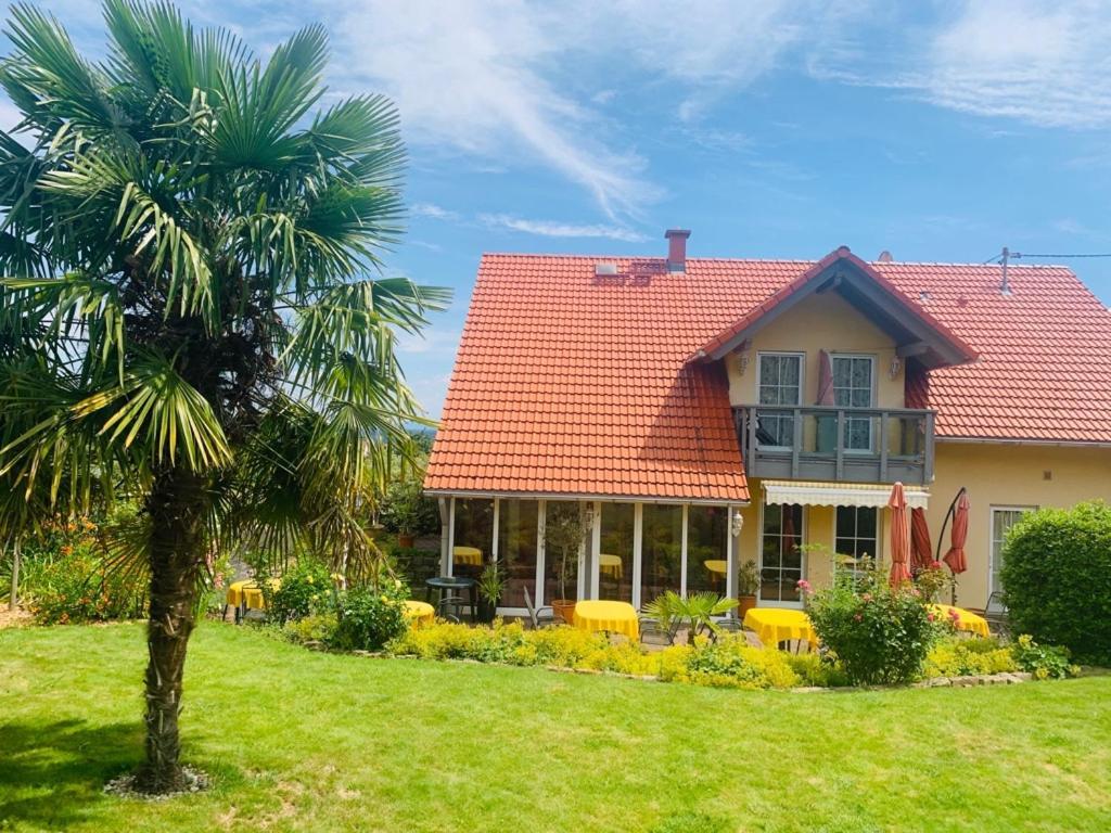 Gaestehaus Helbighof Neustadt an der Weinstraße Eksteriør bilde